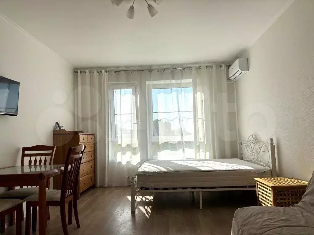 1-к. квартира, 38 м, 8/18 эт. - Фото 1