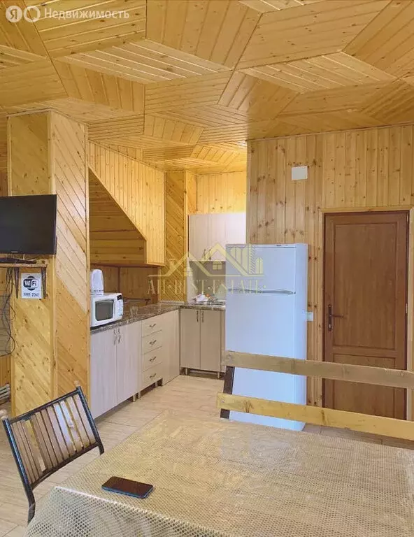 Дом в посёлок Верхний Фиагдон, улица Ю. Дзтиева (82 м) - Фото 2