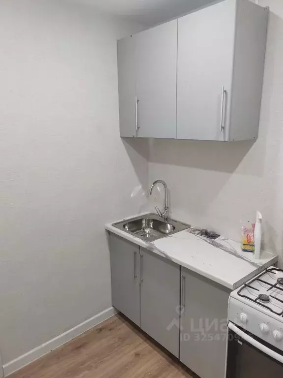 2-к кв. Курская область, Курск Курского завода тракторных запчастей ... - Фото 2