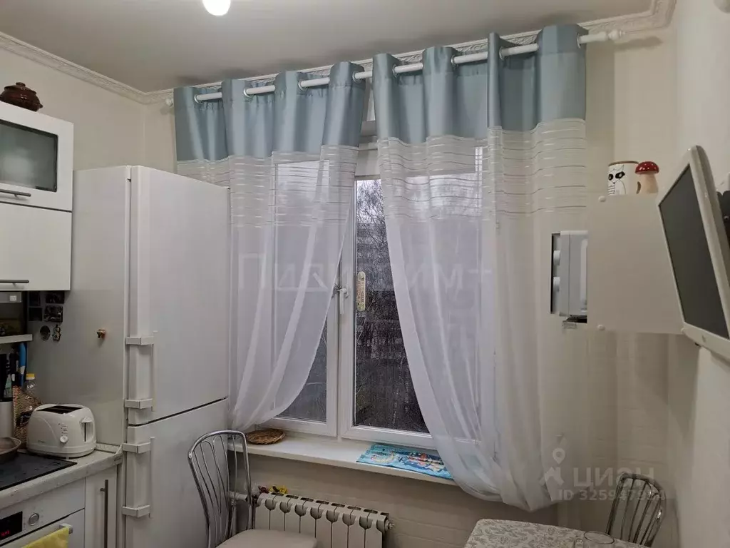 3-к кв. Москва ул. Красного Маяка, 13К5 (59.7 м) - Фото 1