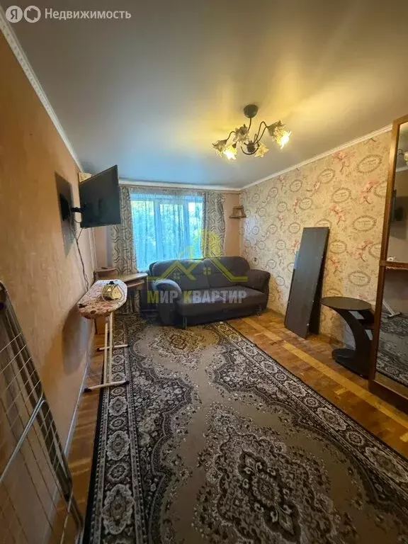 3-комнатная квартира: Орск, Стартовая улица, 8 (61.8 м) - Фото 1