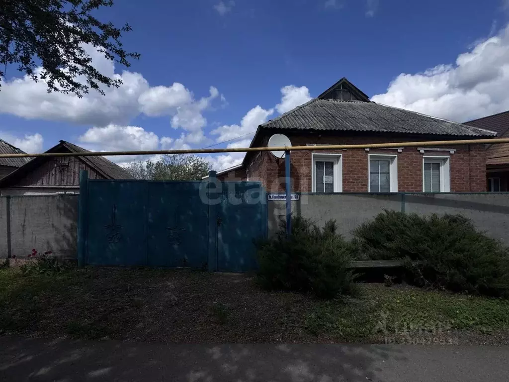 Дом в Белгородская область, Борисовка городское поселение, Борисовка ... - Фото 1