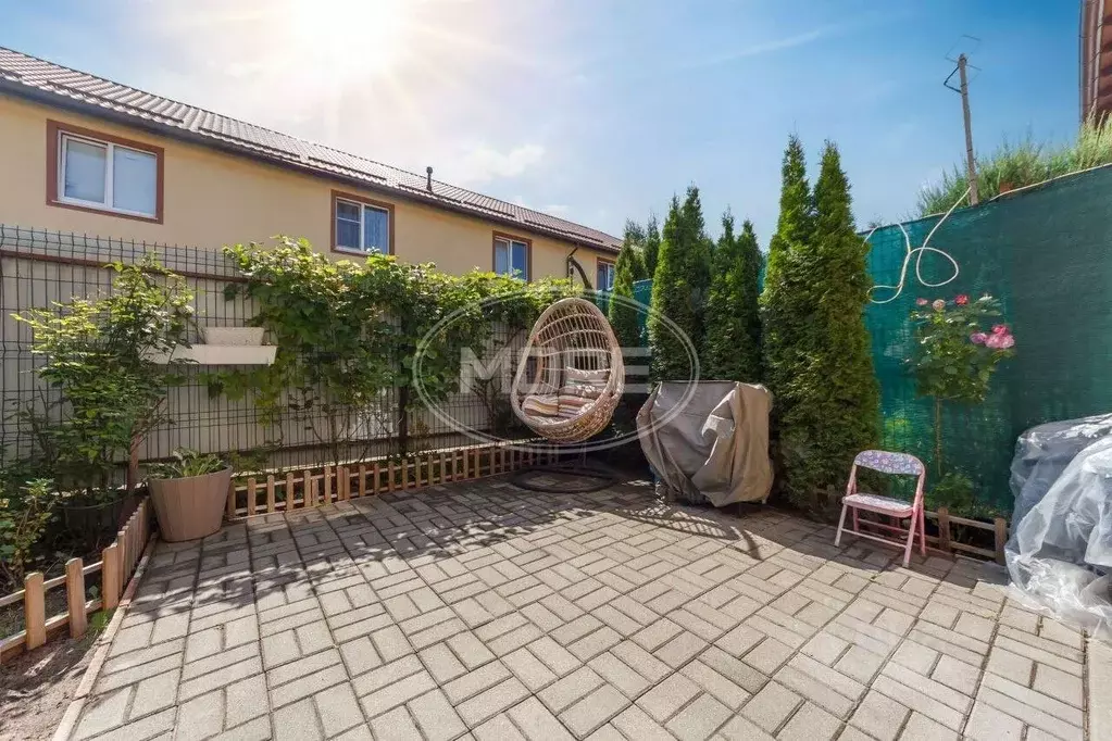 Таунхаус в Калининградская область, Гурьевск пер. 2-й Тихий, 13 (56 м) - Фото 1