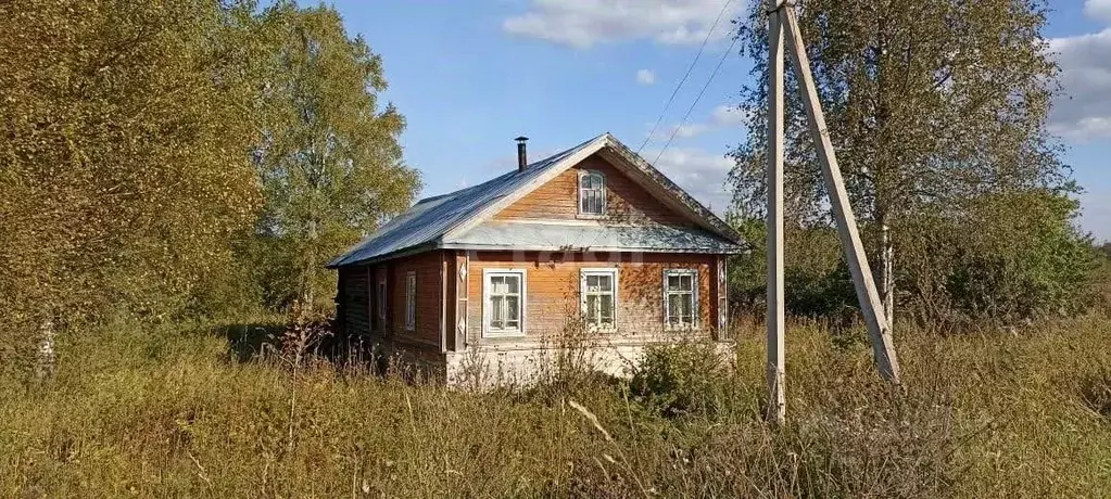 Дом в Вологодская область, Череповецкий район, Воскресенское ... - Фото 1