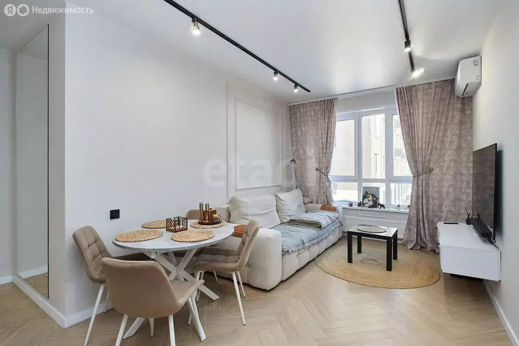 1-комнатная квартира: Тюмень, улица Пожарных и Спасателей, 1к1 (44.8 ... - Фото 1