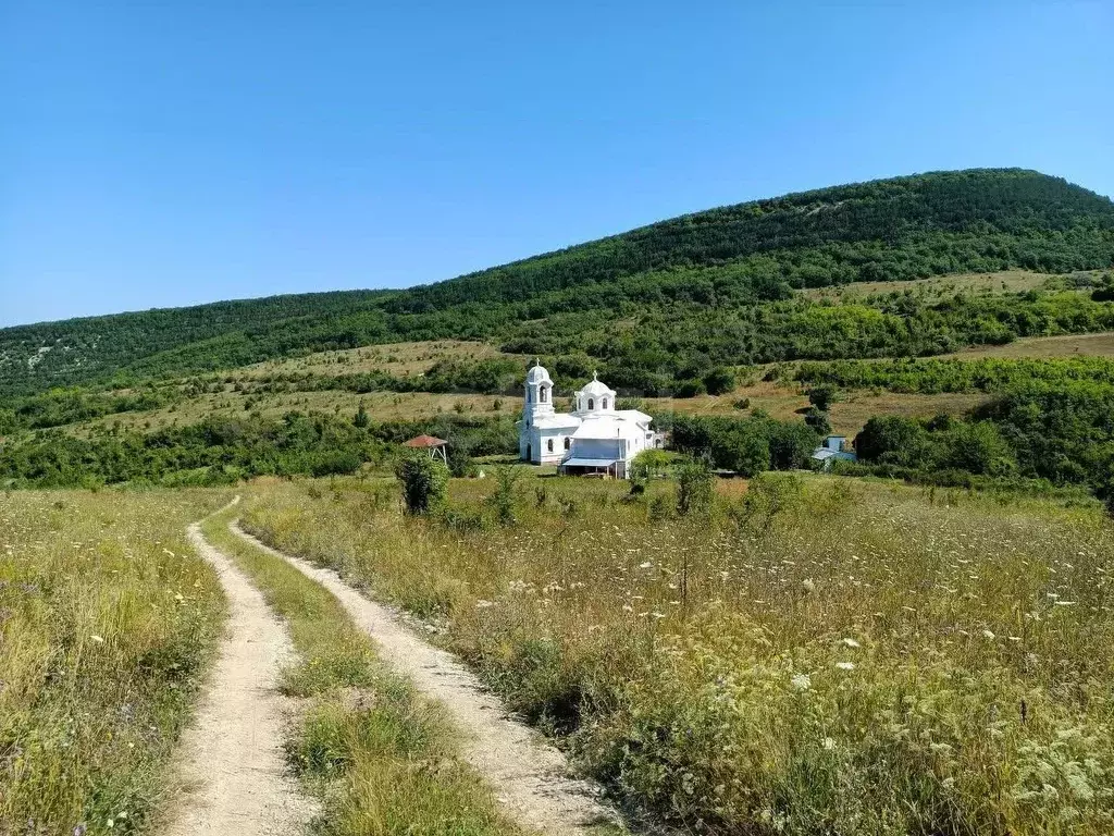 Участок в Крым, Бахчисарайский район, Верхореченское с/пос, с. Машино ... - Фото 1