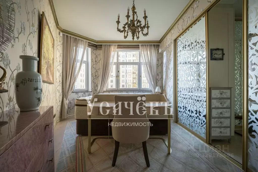 4-к кв. Москва Ломоносовский просп., 29к1 (162.5 м) - Фото 1