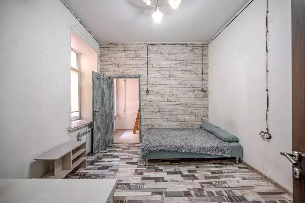 Комната Санкт-Петербург Литейный просп., 51 (19.9 м) - Фото 1