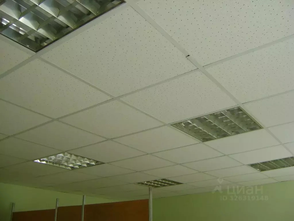 Помещение свободного назначения в Кемеровская область, Юрга ... - Фото 1