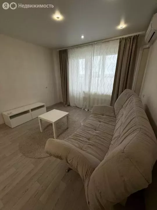 2-комнатная квартира: Краснодар, улица имени Тургенева, 181 (48 м) - Фото 1