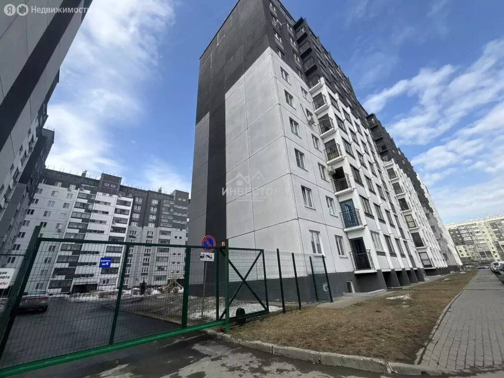 Квартира-студия: Челябинск, улица Дмитрия Неаполитанова, 18 (24.5 м) - Фото 1
