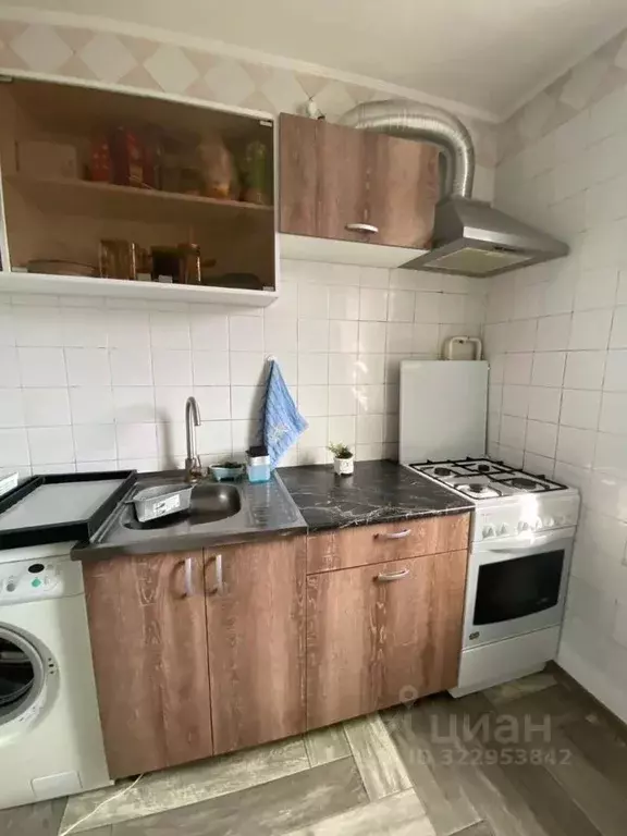 2-к кв. Ростовская область, Азов Азовский район, ул. Толстого (48.0 м) - Фото 1