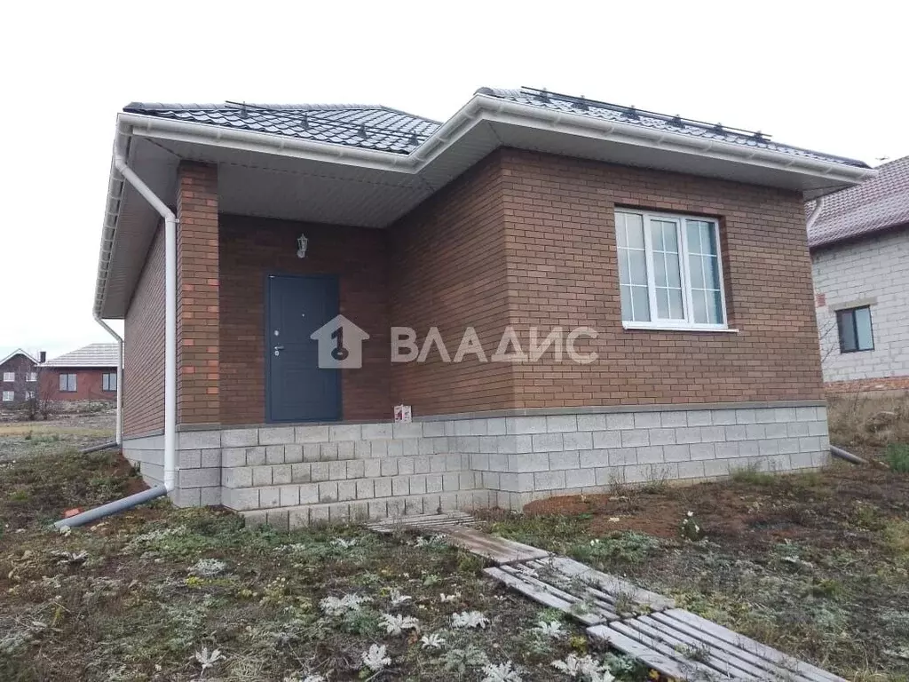 Дом в Белгородская область, Белгородский район, Никольское с/пос, с. ... - Фото 1