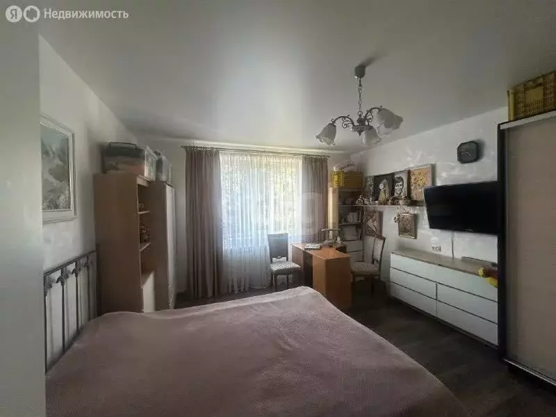 3-комнатная квартира: Алушта, Ялтинская улица, 21 (72.3 м) - Фото 2