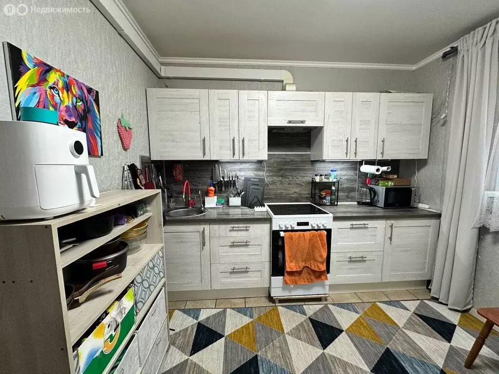 3-комнатная квартира: Московский, улица Бианки, 13 (78 м) - Фото 2