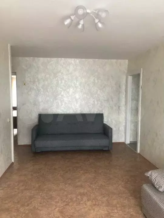3-к. квартира, 56 м, 3/5 эт. - Фото 1