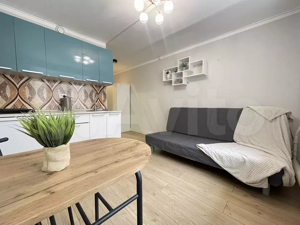 Апартаменты-студия, 17 м, 1/5 эт. - Фото 0