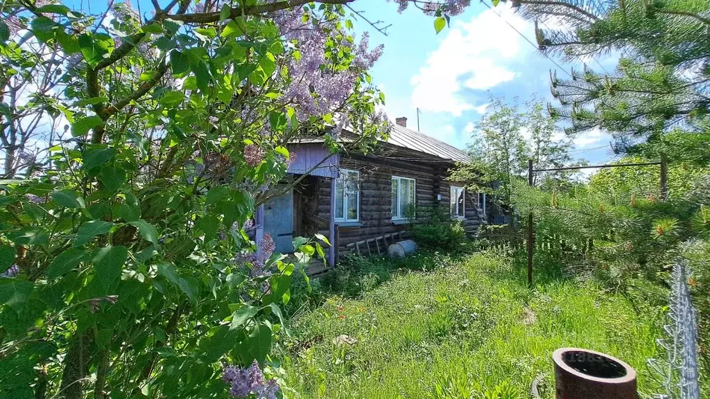 Дом в Кировская область, Слободской район, Ленинское с/пос, д. Баташи ... - Фото 0