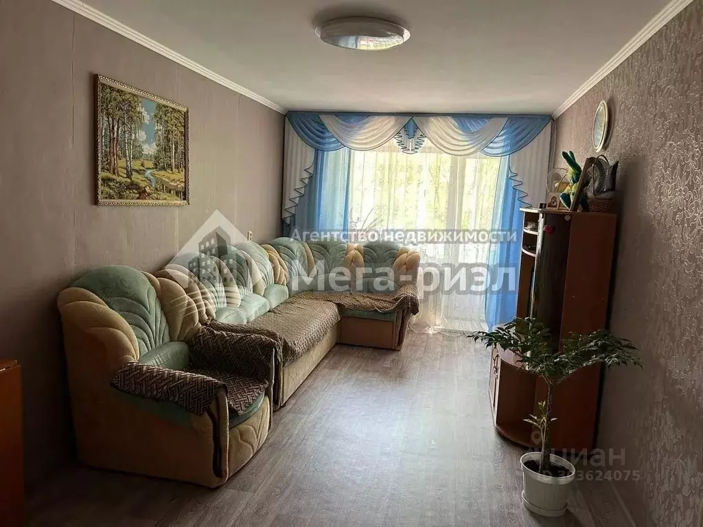 3-к кв. Пермский край, Чернушка ул. Нефтяников, 10А (58.4 м) - Фото 0