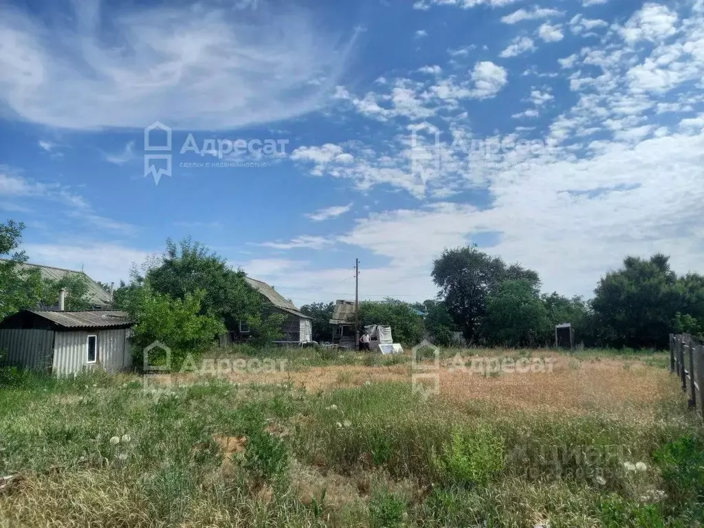 Дом в Волгоградская область, Среднеахтубинский район, Краснослободское ... - Фото 1