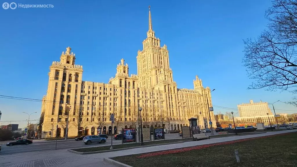2-комнатная квартира: Москва, Кутузовский проспект, 2/1к1Б (62.7 м) - Фото 0