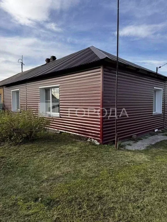 Дом в Новосибирская область, Искитимский район, с. Улыбино ул. ... - Фото 1