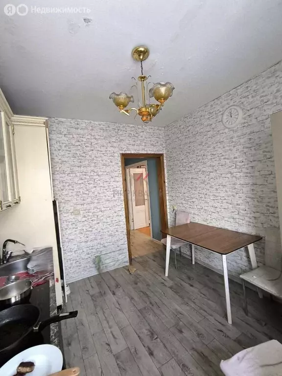 4-комнатная квартира: Кызыл, улица Калинина, 26А (72.4 м) - Фото 2