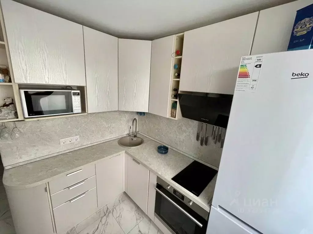 3-к кв. Москва ул. Бестужевых, 10 (60.0 м) - Фото 2