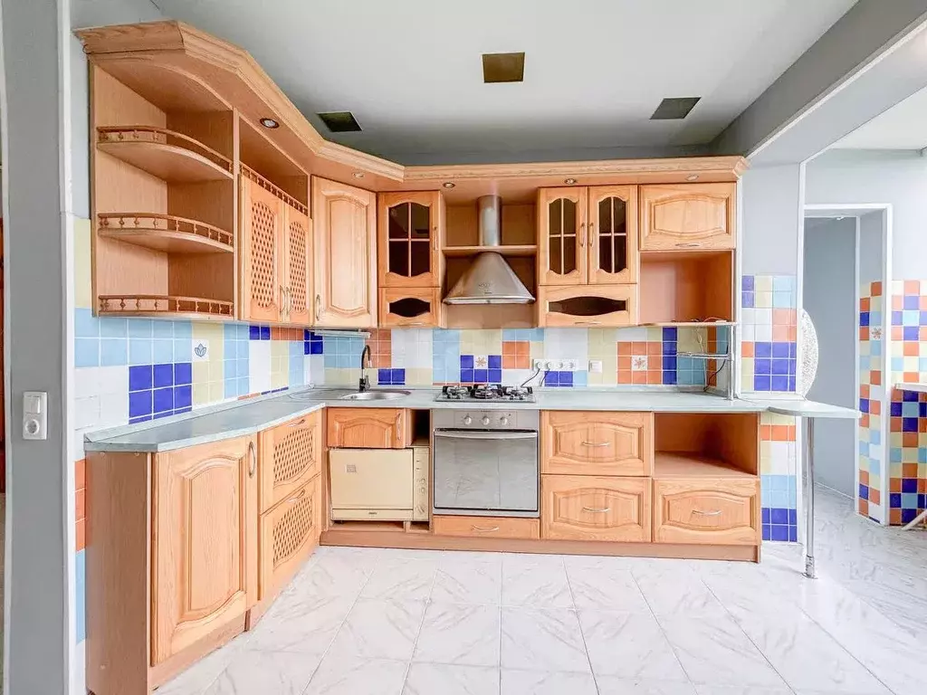 3-к кв. Псковская область, Псков ул. Плехановский Посад, 67 (67.1 м) - Фото 1