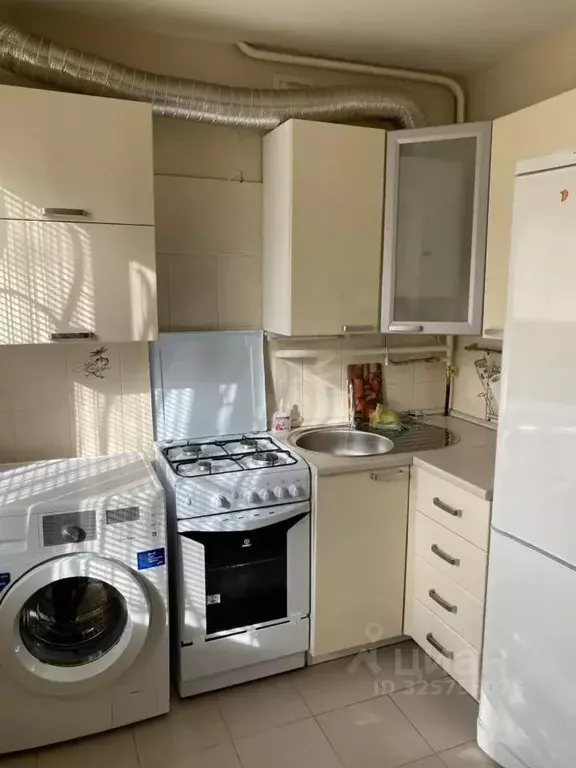 1-к кв. Волгоградская область, Волжский ул. Имени Космонавтов, 4 (33.7 ... - Фото 1