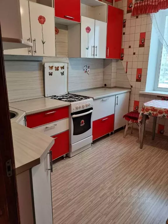 3-к кв. Вологодская область, Череповец ул. Краснодонцев, 116 (67.4 м) - Фото 2