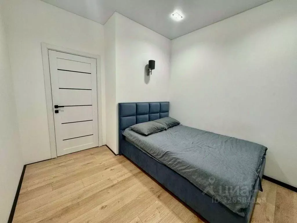 2-к кв. Крым, Симферополь просп. Александра Суворова, 15к11 (47.0 м) - Фото 1