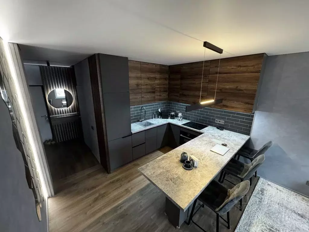 1-к кв. Свердловская область, Екатеринбург пер. Шаронова, 31 (52.4 м) - Фото 2