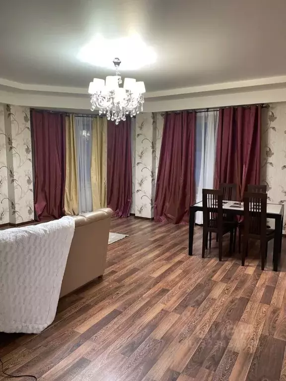 2-к кв. Сахалинская область, Южно-Сахалинск Комсомольская ул., 271Ак3 ... - Фото 1