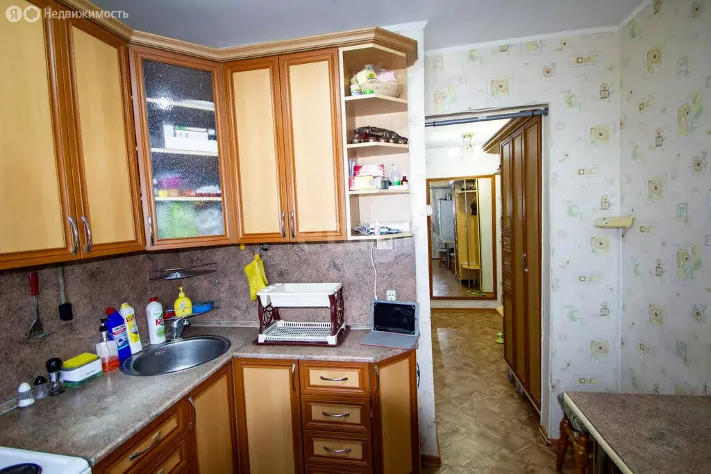 3-комнатная квартира: Ялуторовск, улица Свободы, 243 (58.8 м) - Фото 2