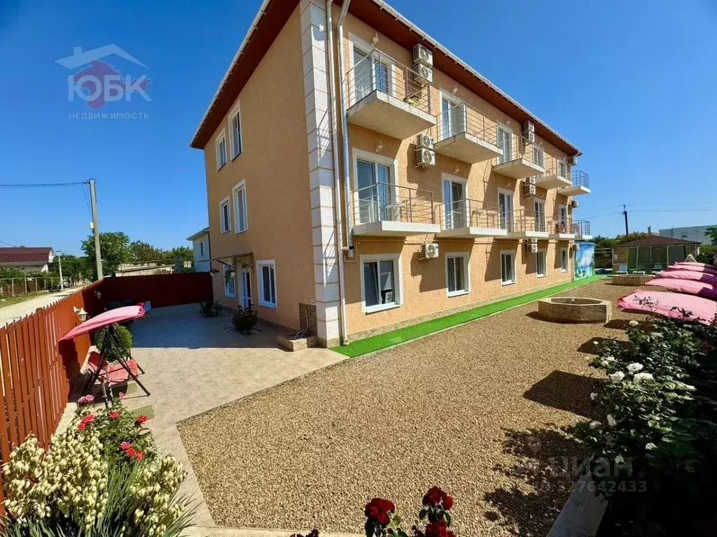 Дом в Крым, Сакский район, Штормовское с/пос, с. Поповка ул. Донецкая, ... - Фото 1