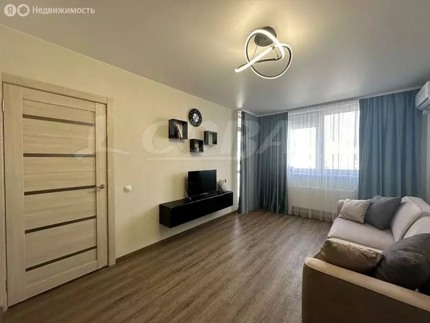 1-комнатная квартира: Тюмень, улица Червишевский Тракт, 45к9 (33 м) - Фото 1