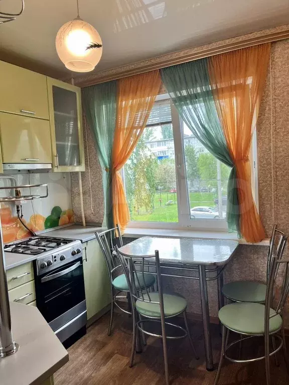 3-к. квартира, 48 м, 2/5 эт. - Фото 1