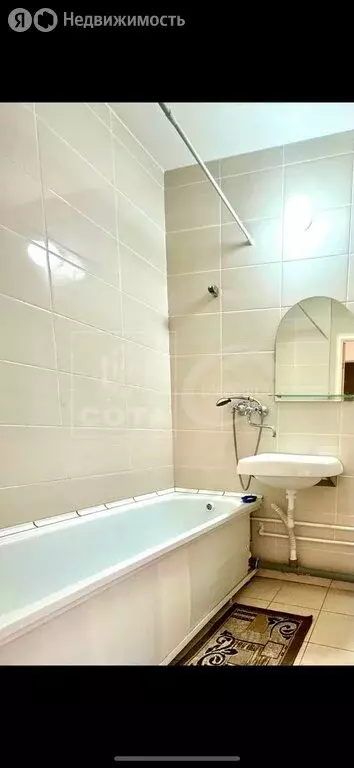 3-комнатная квартира: Воронеж, улица Айвазовского, 2А (64.3 м) - Фото 1
