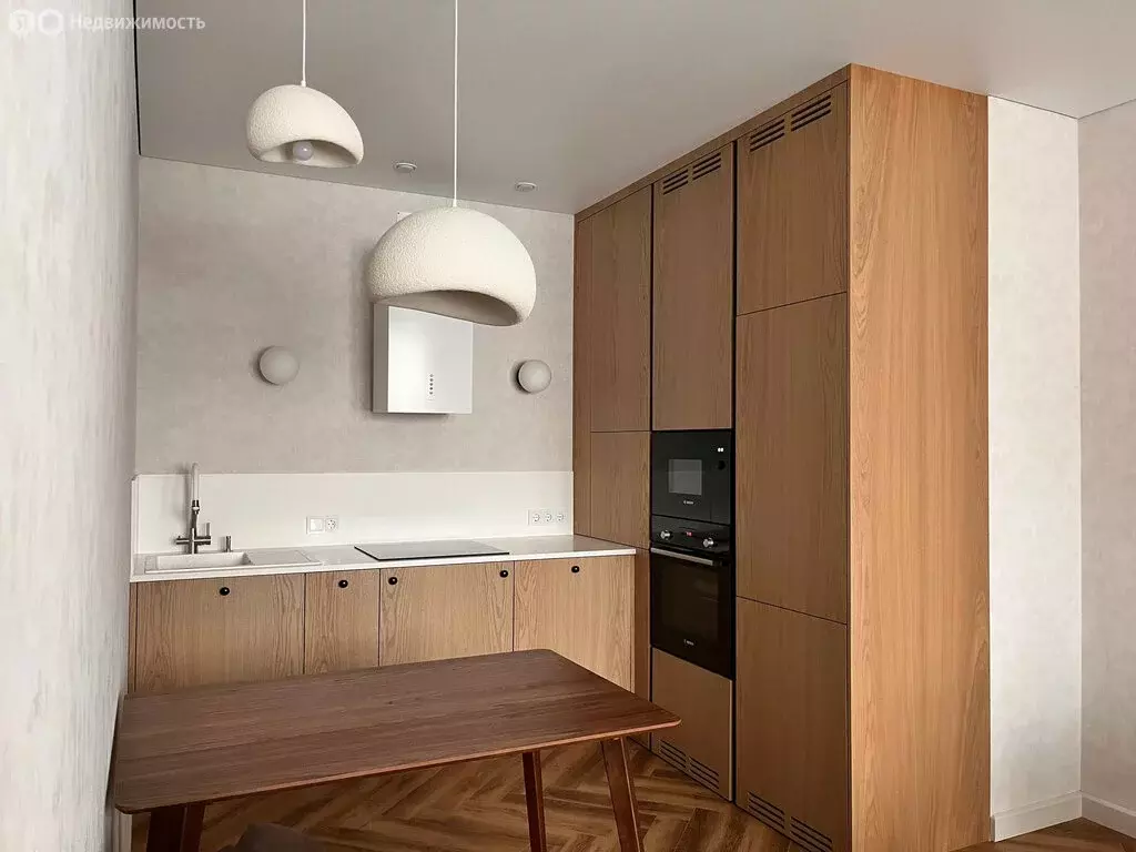 2-комнатная квартира: Тюмень, улица Игоря Комиссарова, 22 (65.26 м) - Фото 1