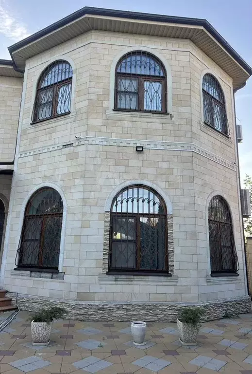 Дом 200 м на участке 6 сот. - Фото 1