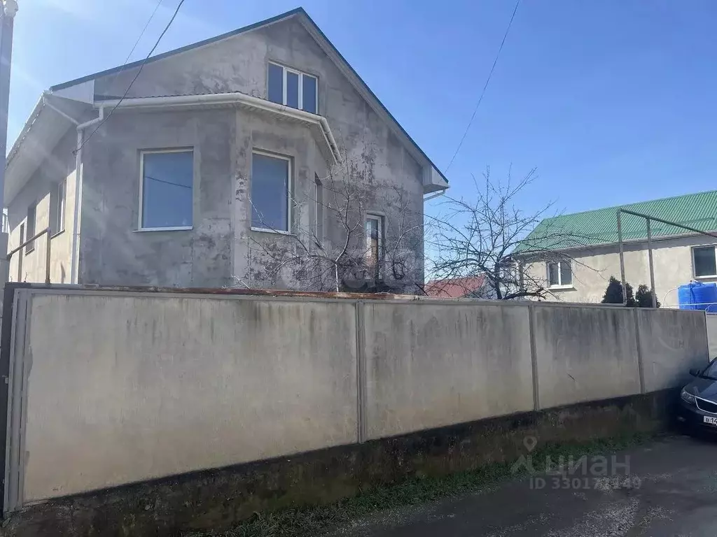 Дом в Крым, Симферопольский район, Молодежное пгт ул. Феодосийская ... - Фото 1