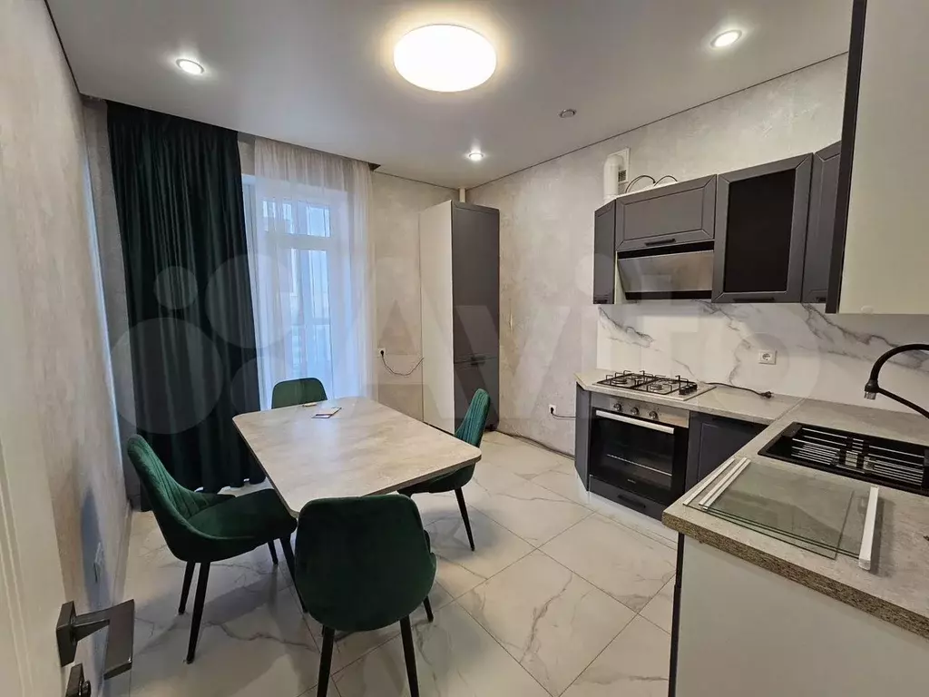 1-к. квартира, 42 м, 8/9 эт. - Фото 0