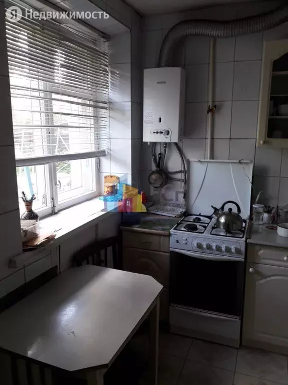 2-комнатная квартира: Тула, улица Кутузова, 8а (41 м) - Фото 1
