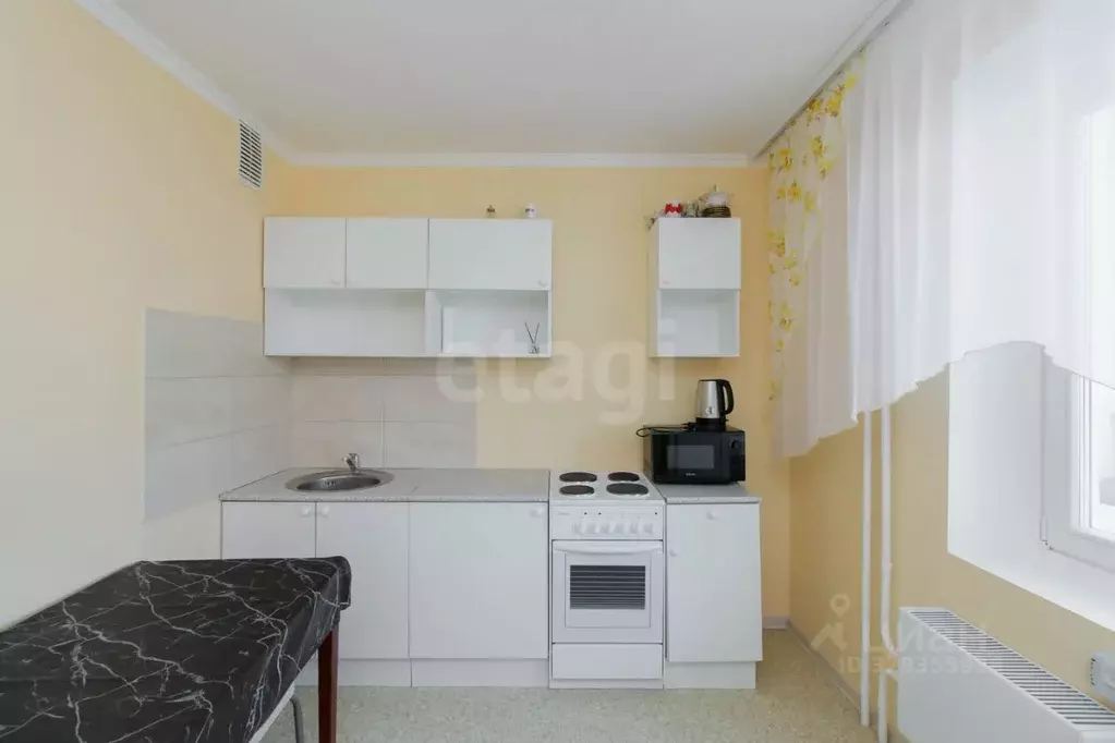 1-к кв. Тюменская область, Тюмень ул. Валентины Трофимовой, 1 (41.0 м) - Фото 1