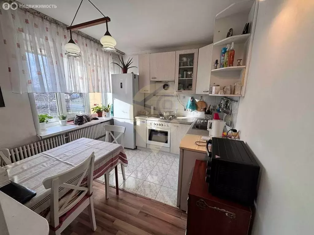 Квартира-студия: Старый Оскол, микрорайон Макаренко, 6 (37.2 м) - Фото 1