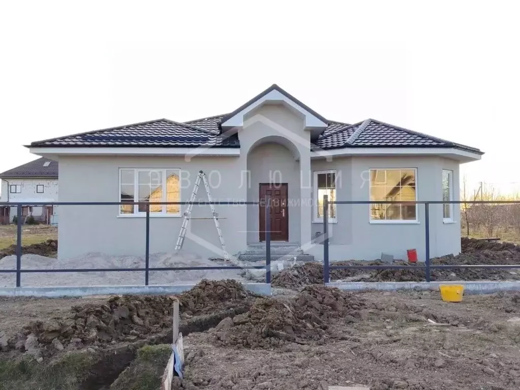 Дом в Калининградская область, Гурьевский муниципальный округ, пос. ... - Фото 2