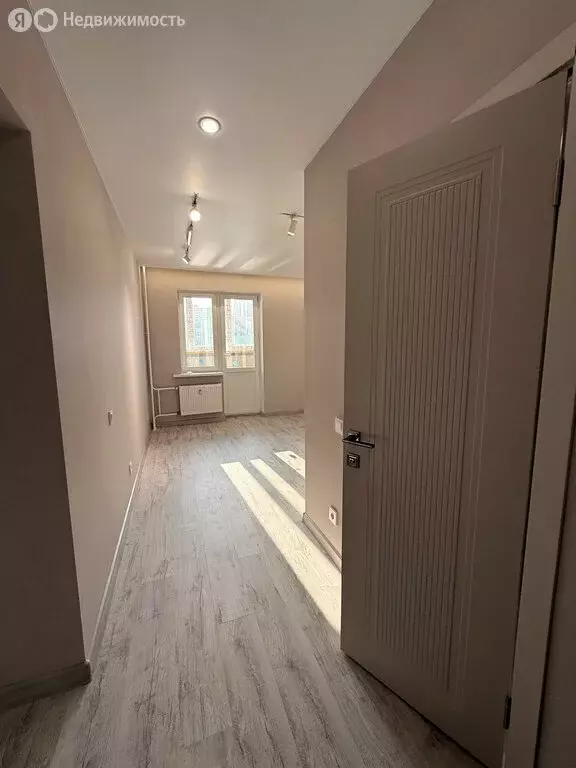 3-комнатная квартира: Оренбург, улица Юркина, 8 (78 м) - Фото 2