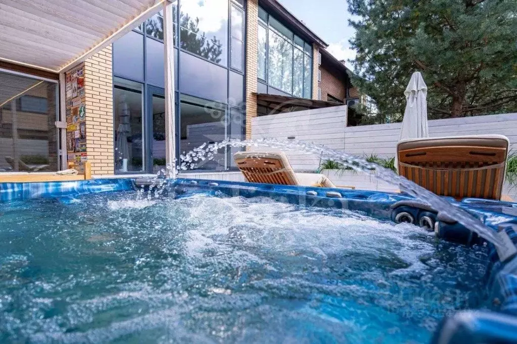 Таунхаус в Московская область, Одинцовский городской округ, д. ... - Фото 1