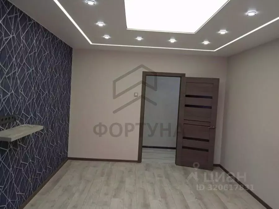 3-к кв. Воронежская область, Воронеж ул. 9 Января, 241/14 (68.4 м) - Фото 0